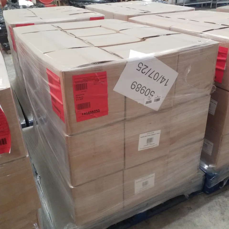 PALLET CONTAINING APPROXIMATELY 36 BUCKETS OF BOSTIK CEMENTONE RAPID SETTING WATERPROOF CEMENT 10KG