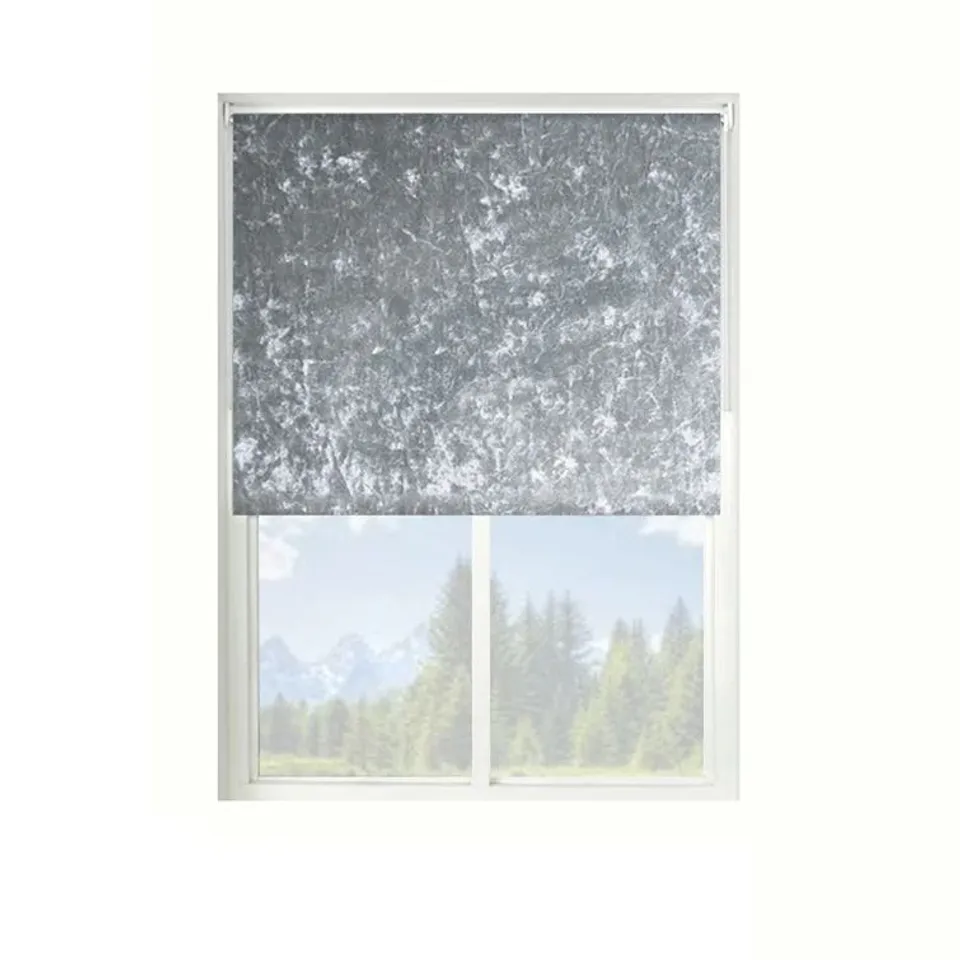 BLACKOUT ROLLER BLIND 