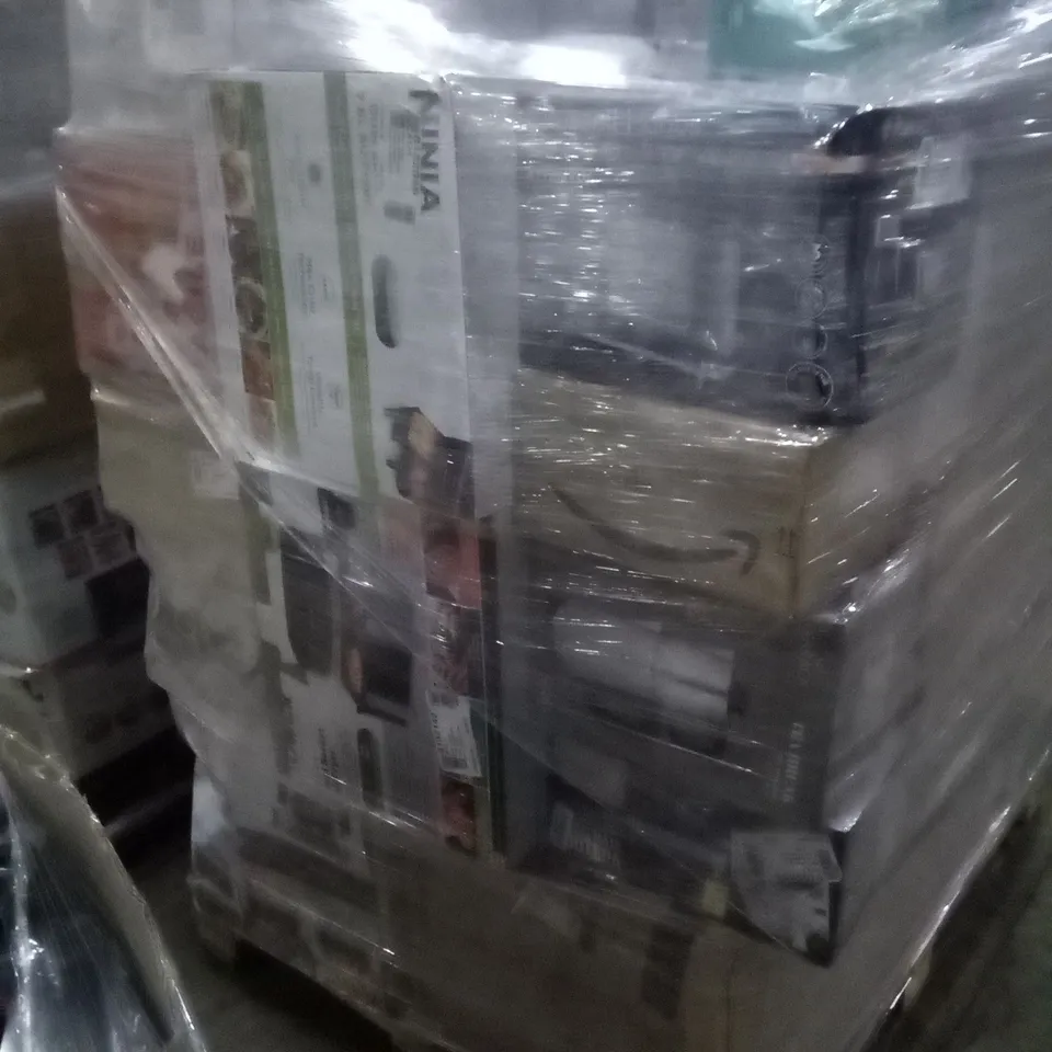 PALLET OF APPROXIMATELY 39 ASSORTED ELECTRICAL ITEMS TO INCLUDE , AIR FRYERS , COFFEE MAKERS , ETC 