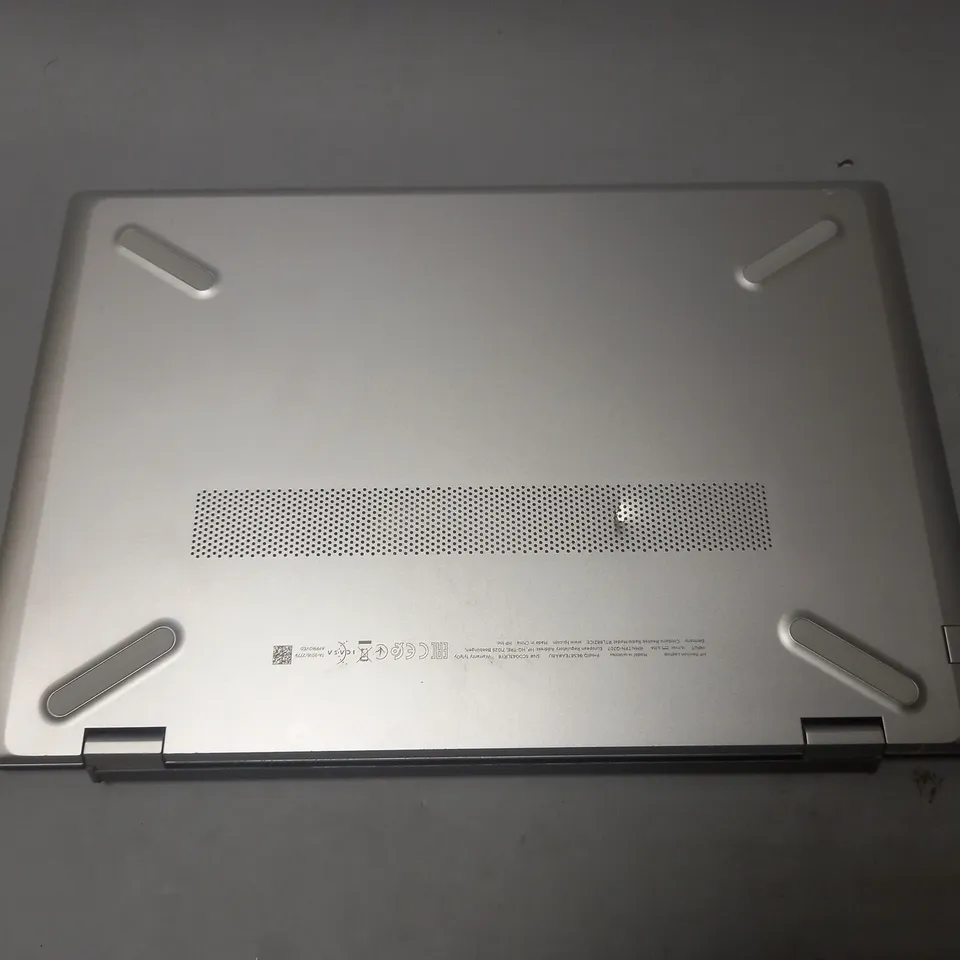UNBOXED HP PAVILLION LAPTOP INTEL I-3 1005G1 8GB RAM 256GB SSD - 14-CE3600SA