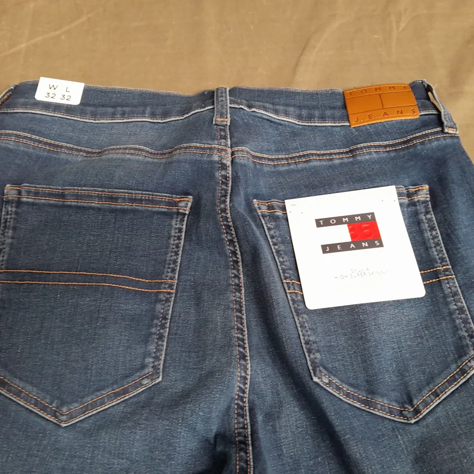 TOMMY JEANS SYLVIA HIGH SUPER SKINNY JEANS - W32 L32