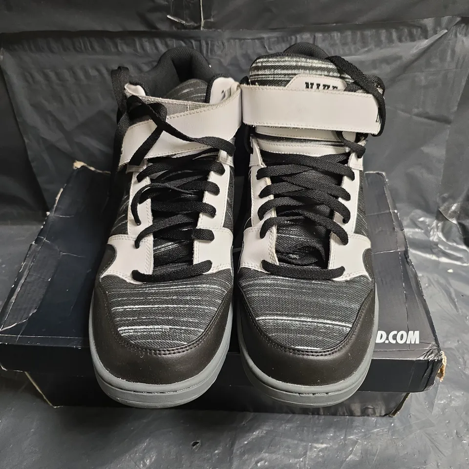 NIKEID HIGH-TOP SNEAKERS – US 14 / UK 13 (EUR 48.5), BLACK/WHITE/GREY