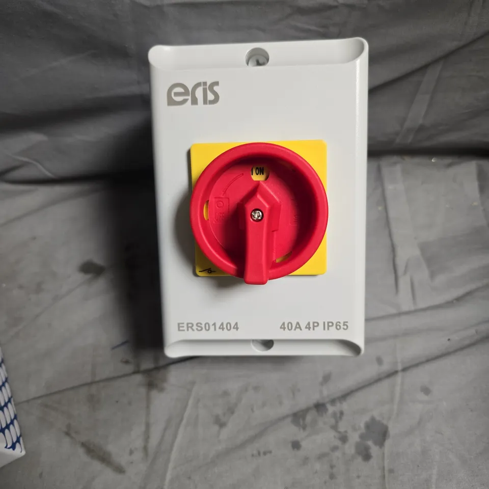 ERIS INDUSTRIAL 4-POLE 40A SURFACE MOUNT ISOLATOR – ERS01404 (IP65)