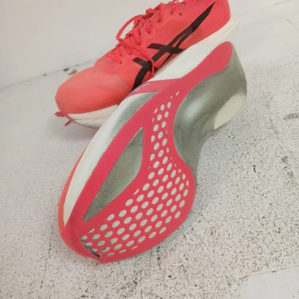 ASICS METASPEED SKY RUNNING SHOES – PINK, UK 8 (EU 42)