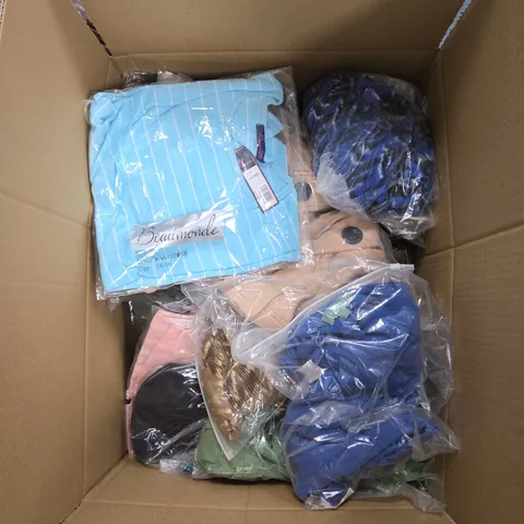 BOX OF APPROXIMATELY 25 ASSORTED CLOTHING ITEMS TO INCLUDE: LA MAREY GREEN PANTS 