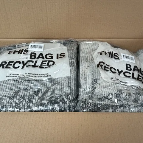 APPROXIMATELY 10 ASSORTED Y2K BOX FIT CREW NECK SWEATERS IN VARIOUS SIZES