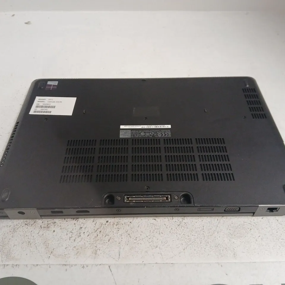 DELL LAPTOP – LATITUDE E5570