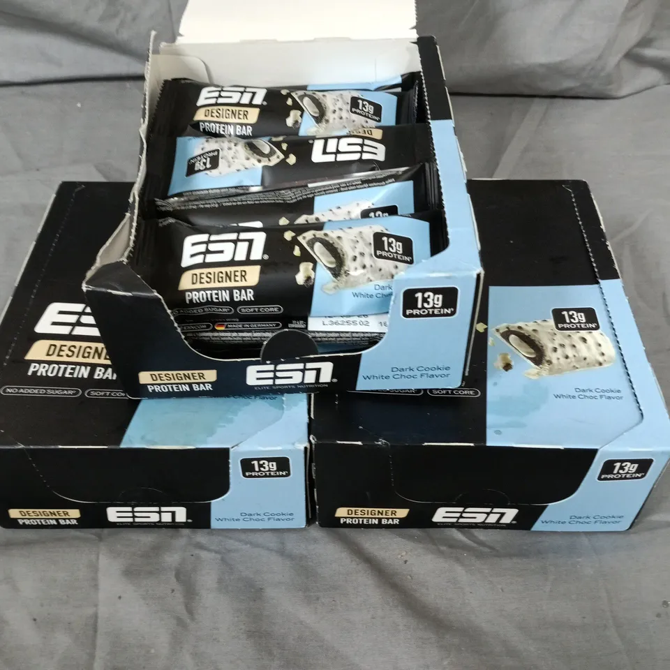 LOT OF APPROXIMATELY 36 ESB DESIGNER PROTEIN BARS - WHITE CHOC & DARK COOKIE