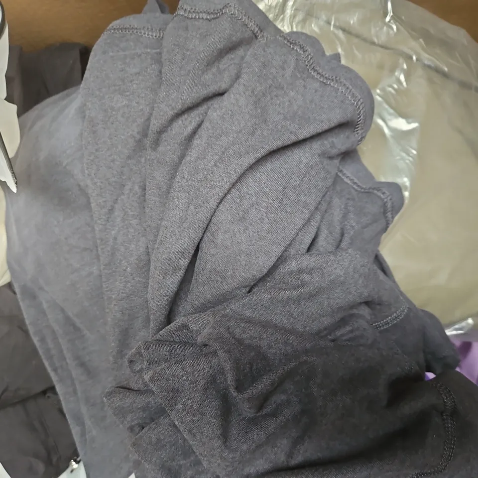 APPROXIMATELY 20 ASSORTED CLOTHING AND FASHION PRODUCTS IN VARIOUS STYLES AND SIZES - COLLECTION ONLY