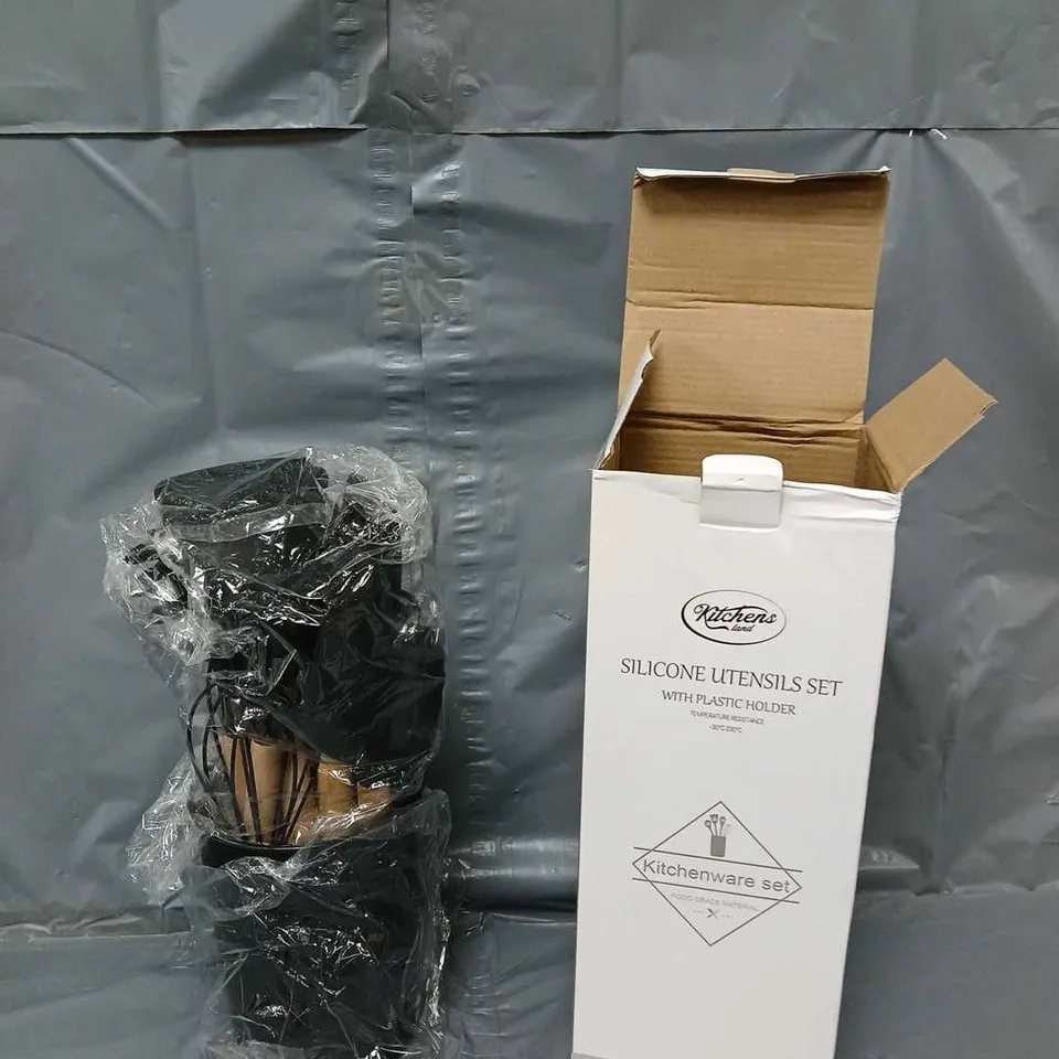 KITCHENS LAND SILICONE UTENSILS SET - BLACK 