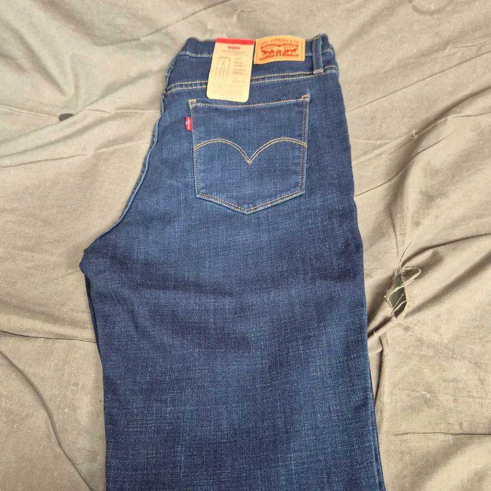 LEVI'S 312 SHAPING SLIM JEANS – INDIGO DENIM 30W 30L