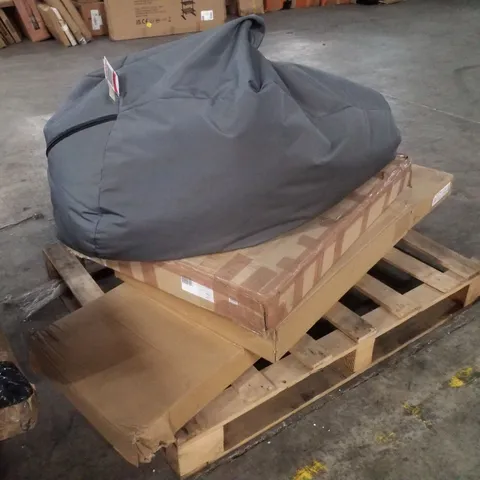 PALLET CONTAINING ASSORTED FURNITURE PARTS INCLUDING BEANBAG & SIDEBOARD 
