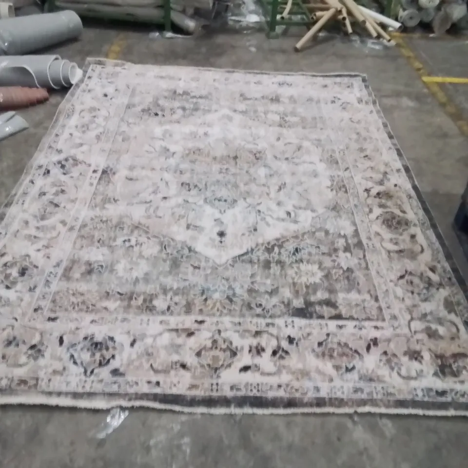 QUALITY DESIGNER AREA RUG - APPROXIMATELY 335X240