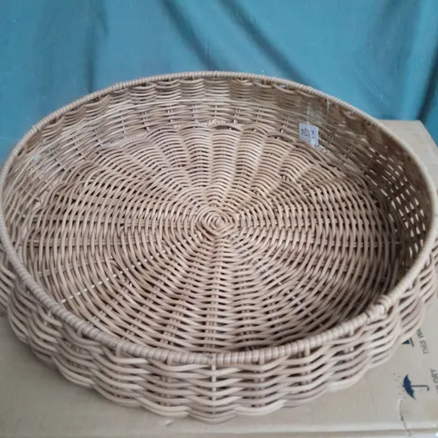 RATTAN TRAY 40CM 