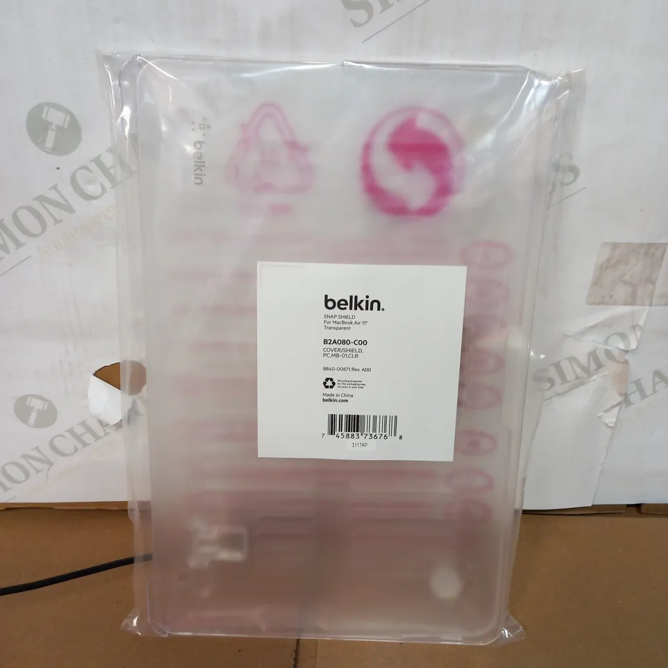 LOT OF 10 BELKIN SNAP SHIELDS FOR MACBOOK AIR 11 - TRANSPARENT
