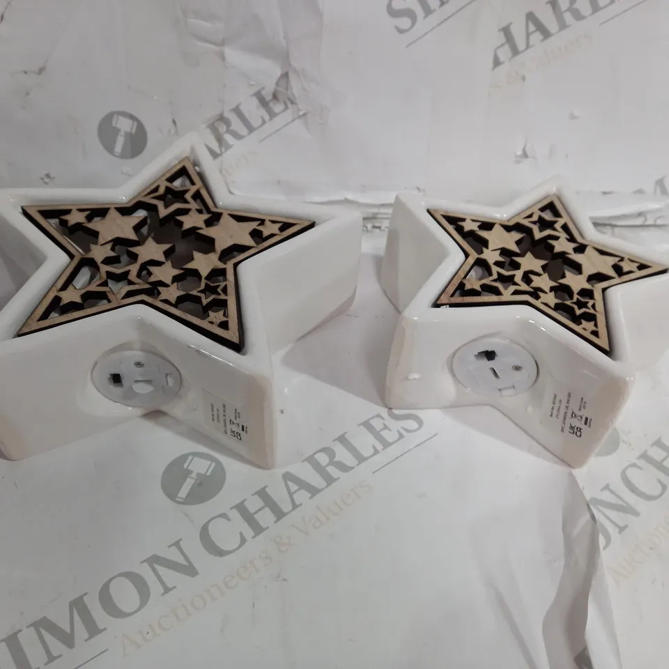 BOXED HOME REFLECTIONS SET OF 2 PRE-LIT STARS
