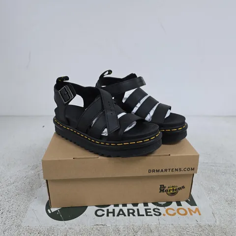 DR MARTENS BLAIRE BLACK UK 6 BOXED