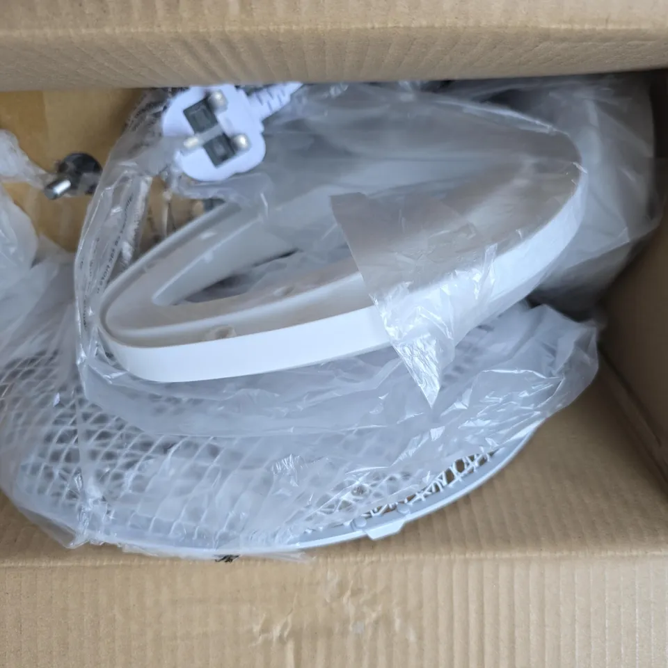BOXED JRIA 12" OSCILLATING DESK FAN 