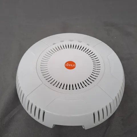 XIRRUS XR600 SERIES ACCESS POINT XR