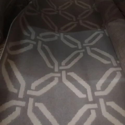 PREISS GREY/IVORY RUG 120X180CM