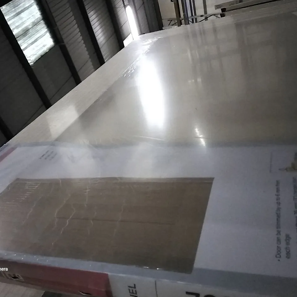 TRADITIONAL 4 PANEL CLEAR PINE INTERNAL DOOR 1981MM × 762 × 30MM