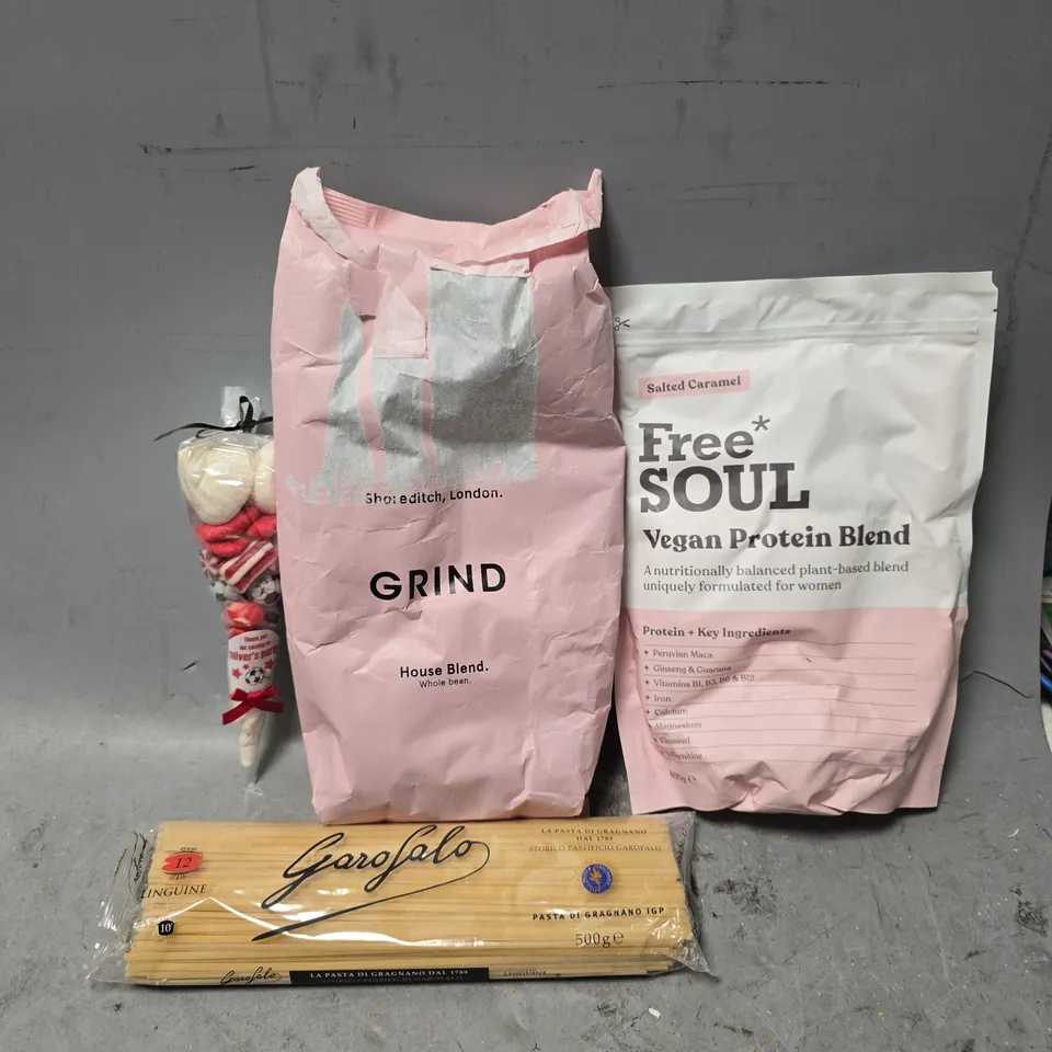 APPROXIMATELY 12 ASSORTED FOOD ITEMS TO INCLUDE - GRIND HOUSE BLEND , FREE SOUL SALTED CARAMEL VEGAN PROTEIN BLEND ETC