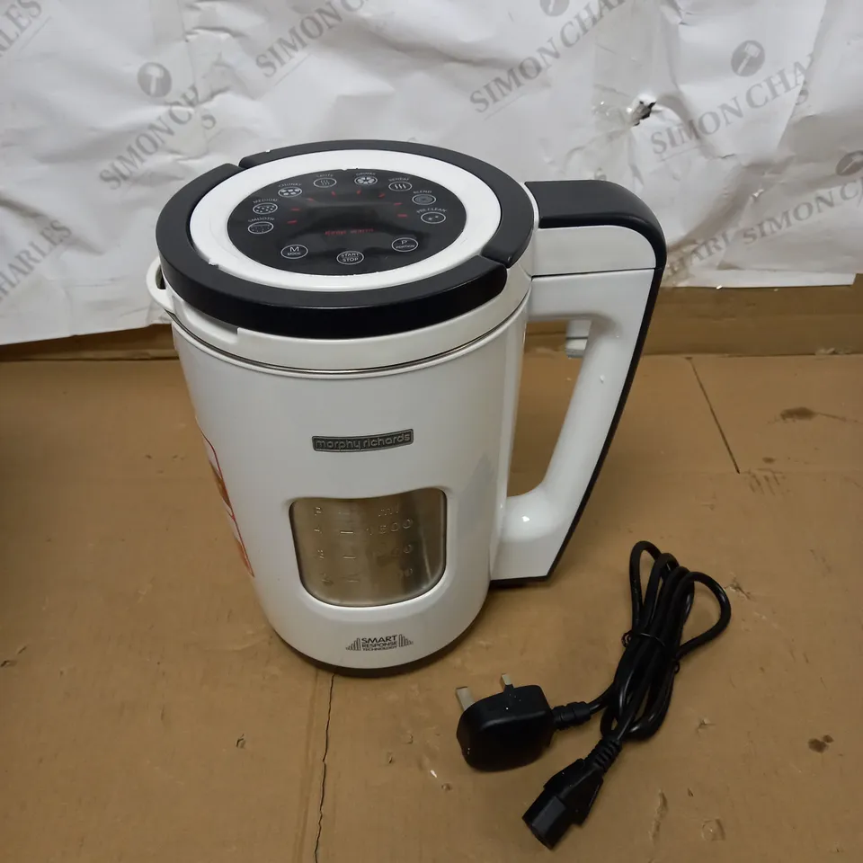 MORPHY RICHARDS TOTAL CONTROL SOUP MAKER