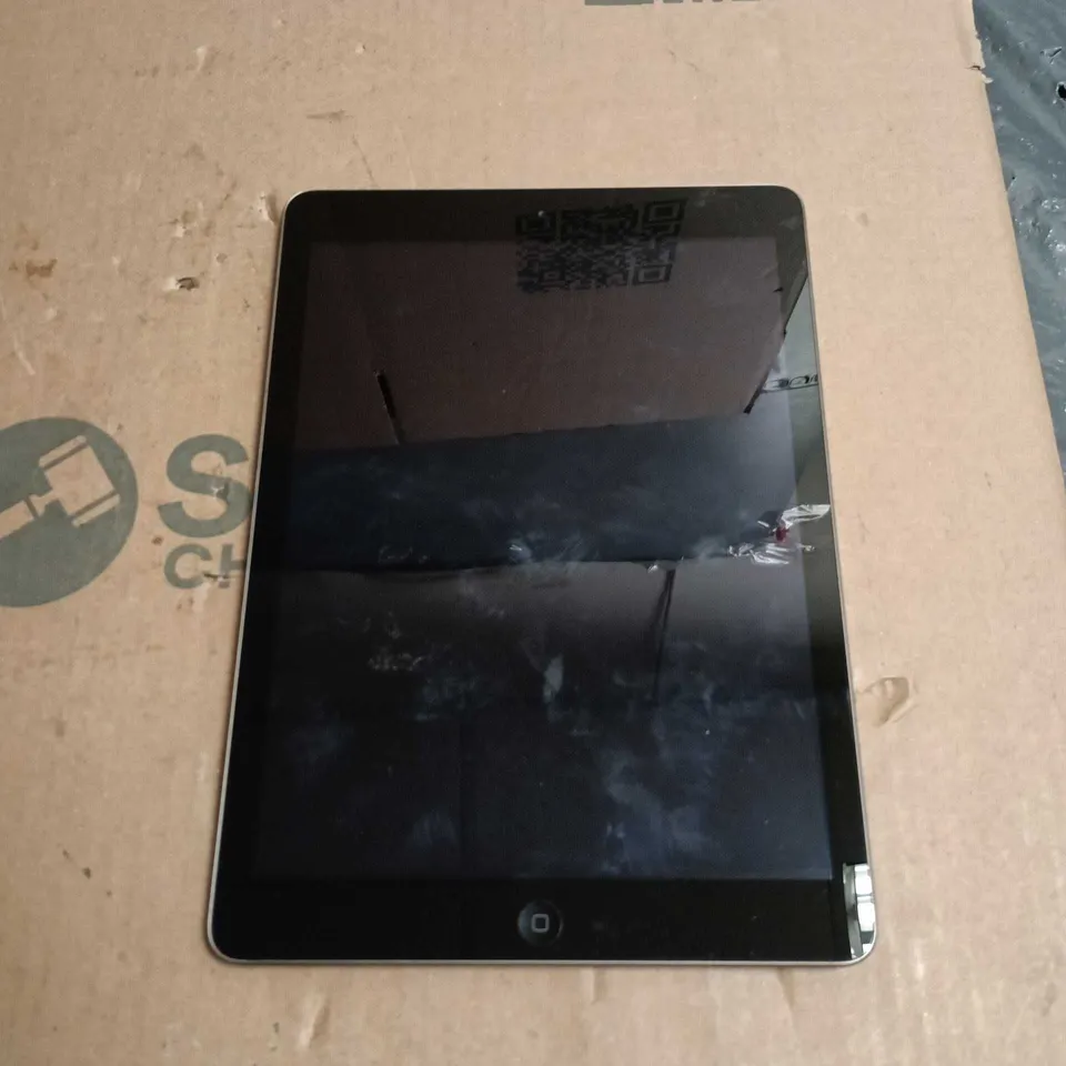 APPLE IPAD 1ST GEN 9.7-INCH TABLET – SPACE GREY