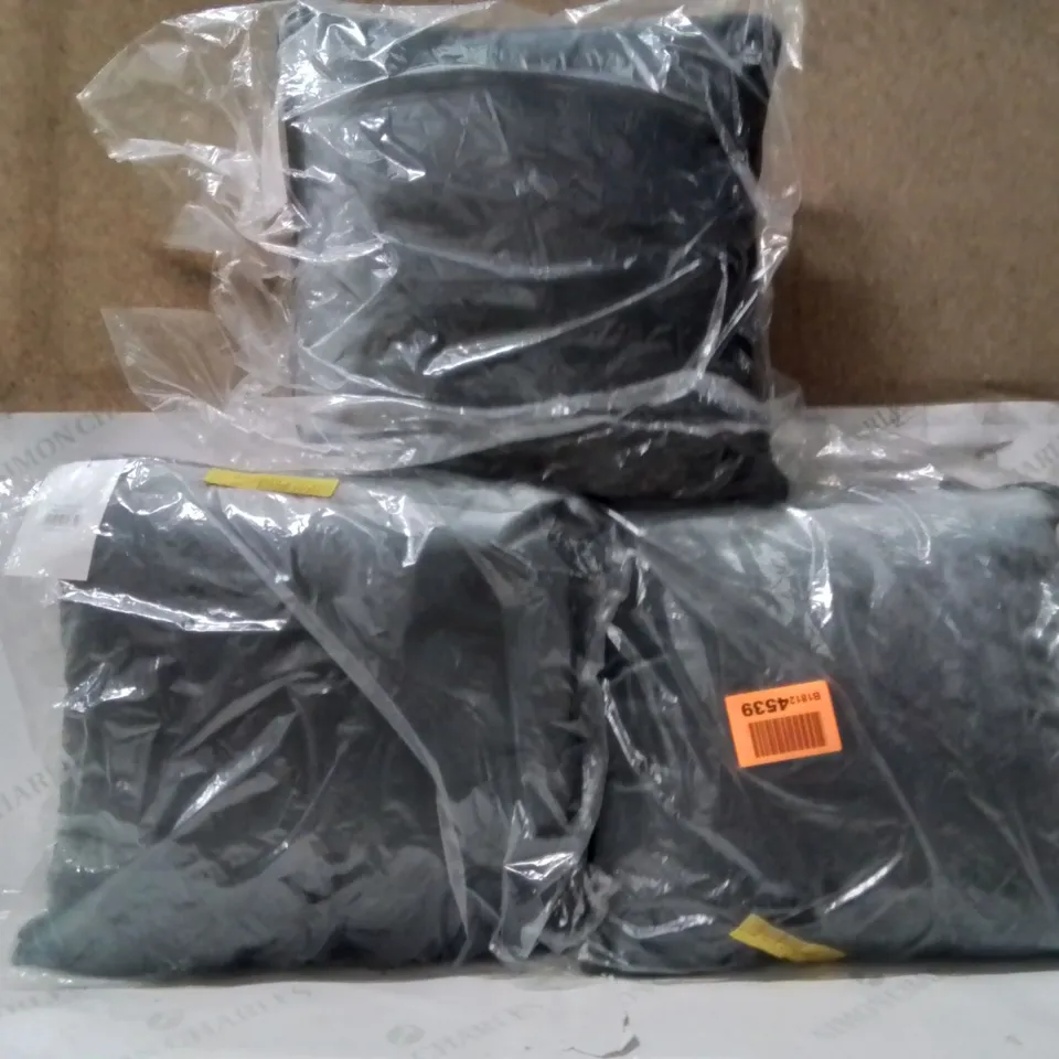 BRAND NEW SEALED ESCALA CUSHION FILLING COLOUR GREY SET OF 3