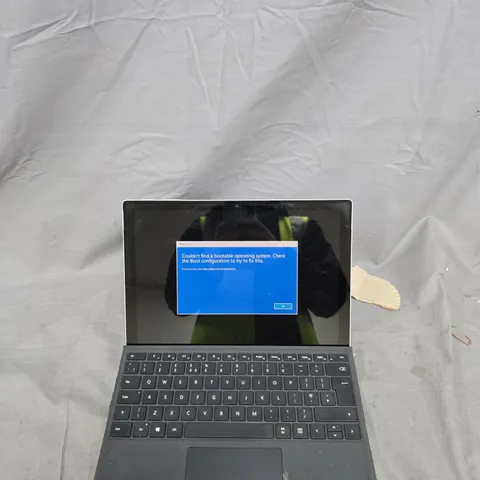 MICROSOFT SURFACE PRO 5 WITH KEYBOARD – I5, 8GB RAM, 256GB, 12.3" DISPLAY