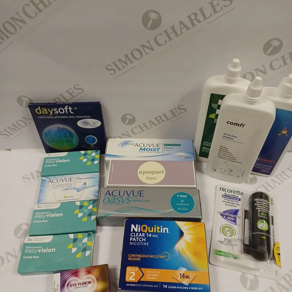 BOX OF APPROXIMATELY 30 ASSORTED HEALTH & EYECARE PRODUCTS TO INCLUDE NIQUITIN PATCHES, CONTACT LENSES, CONTACT SOLUTION ETC