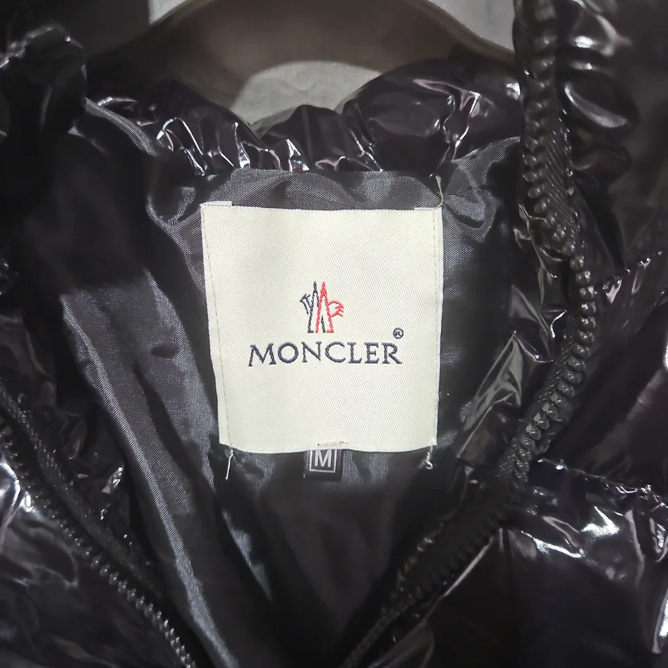 MONCLER QUILTED DOWN PUFFER JACKET – BLACK, UK M (M)