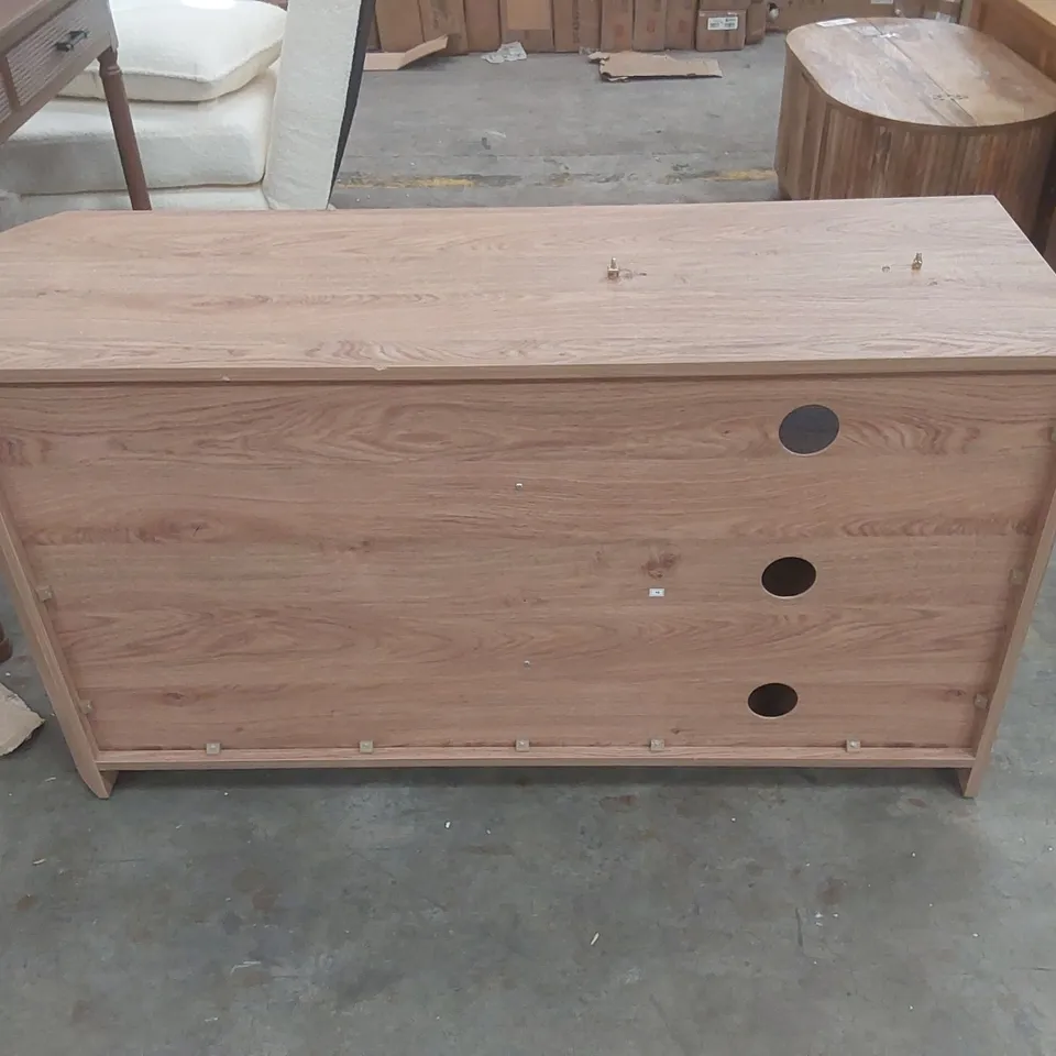 DESIGNER WOODEN TV CABINET