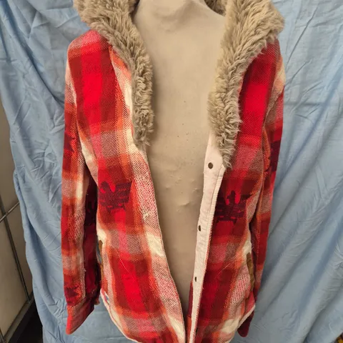SUPERDRY DRY GOODS PLAID FLEECE-LINED JACKET β RED & CREAM, SIZE L