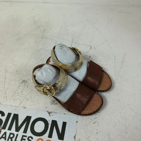 LEATHER COLLECTION NATASHA KIDS' SANDALS - UK 3 - TAN