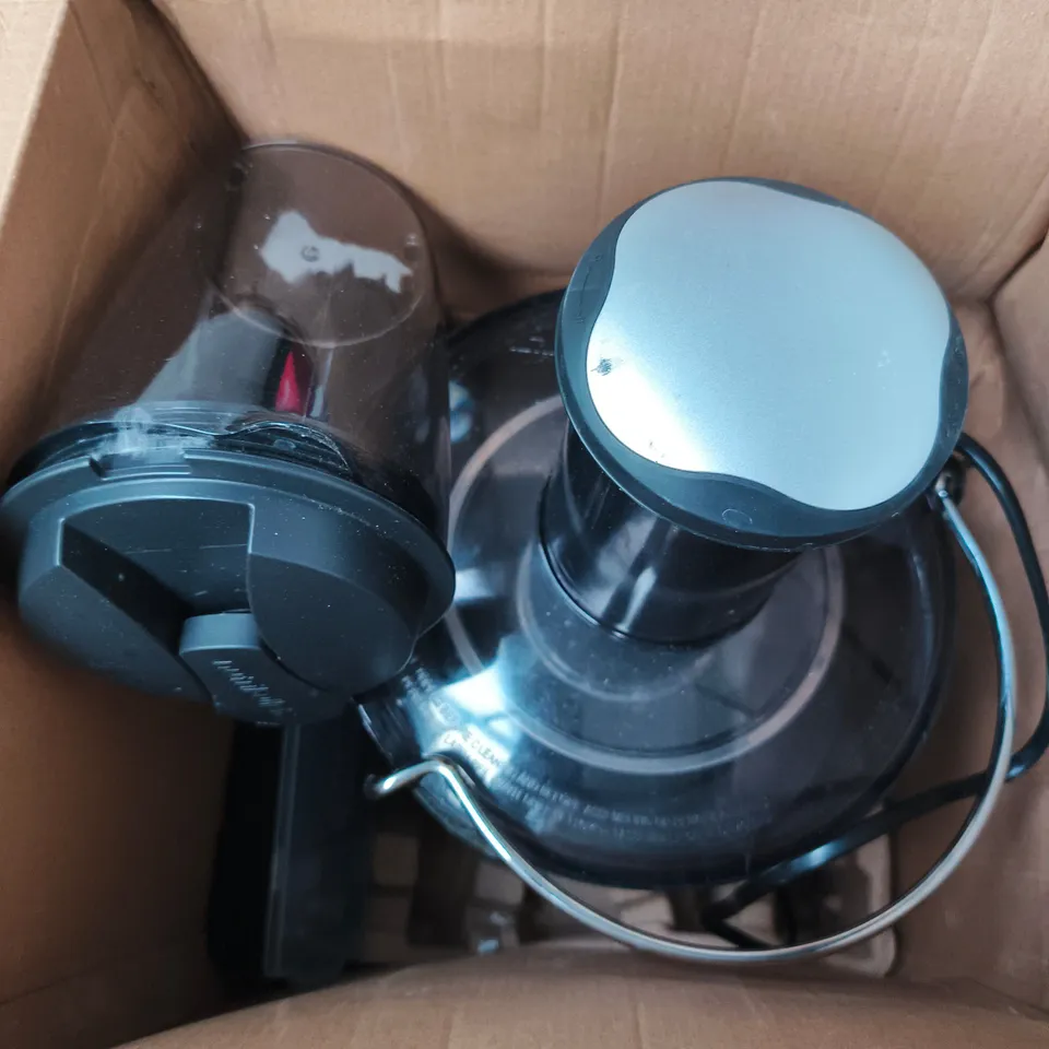 NUTRIBULLET JUICER PRO 