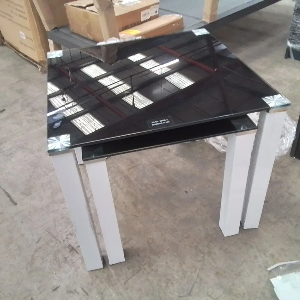 STYLISH NEST OF 2 BLACK GLASS COFFEE TABLES