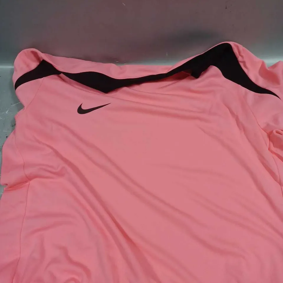 NIKE DRI-FIT TRACKSUIT TOP - XL 