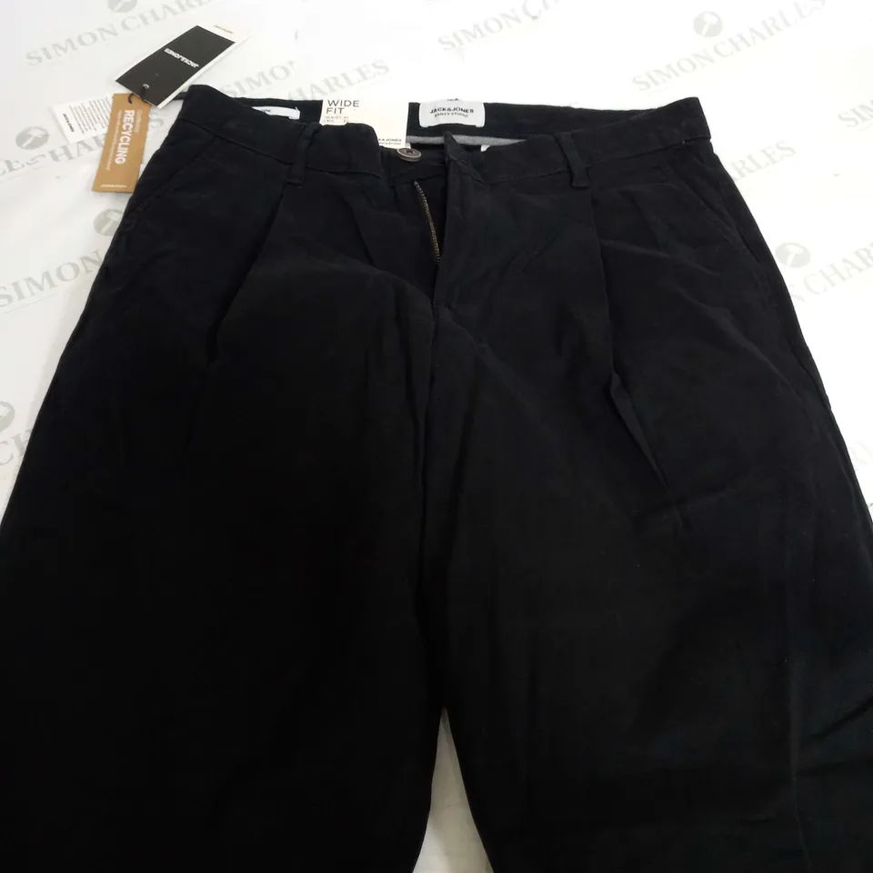 JACK & JONES WIDE FIT BLACK TROUSERS - W31 L32