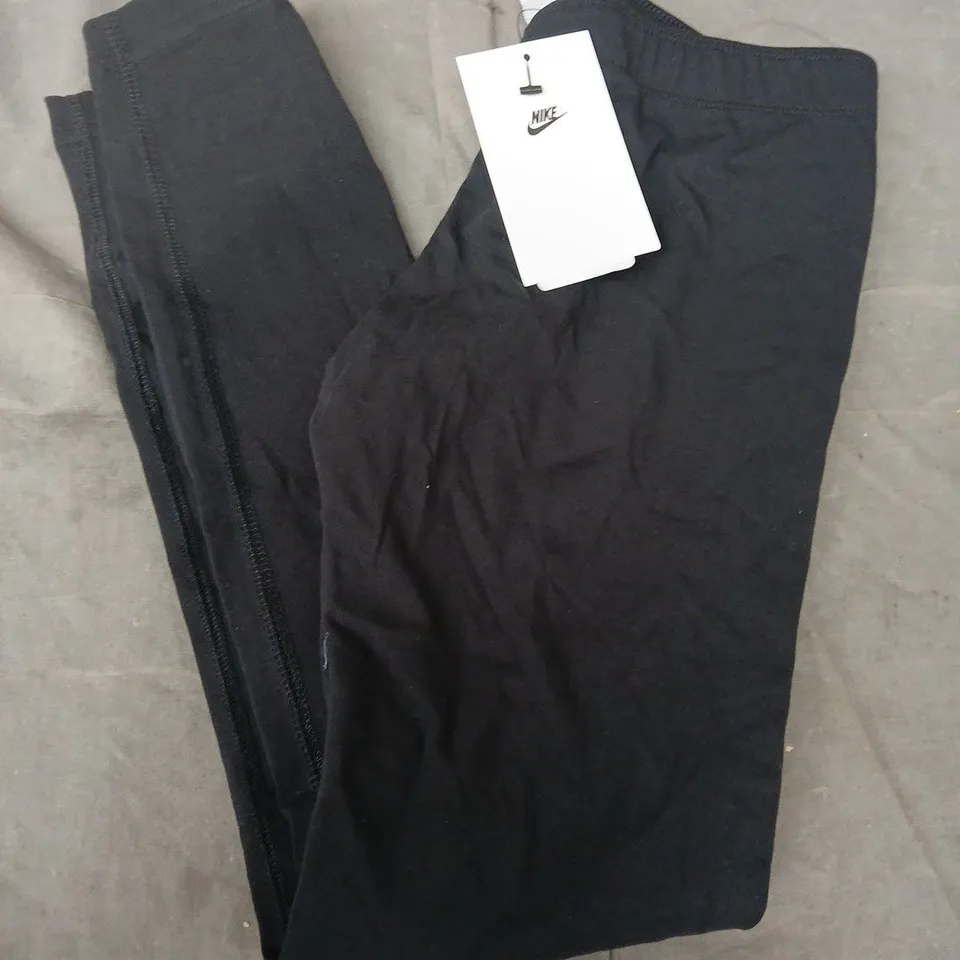 NIKE CHILDRENS TIGHT FIT PANTS IN BLACK - MEDIUM