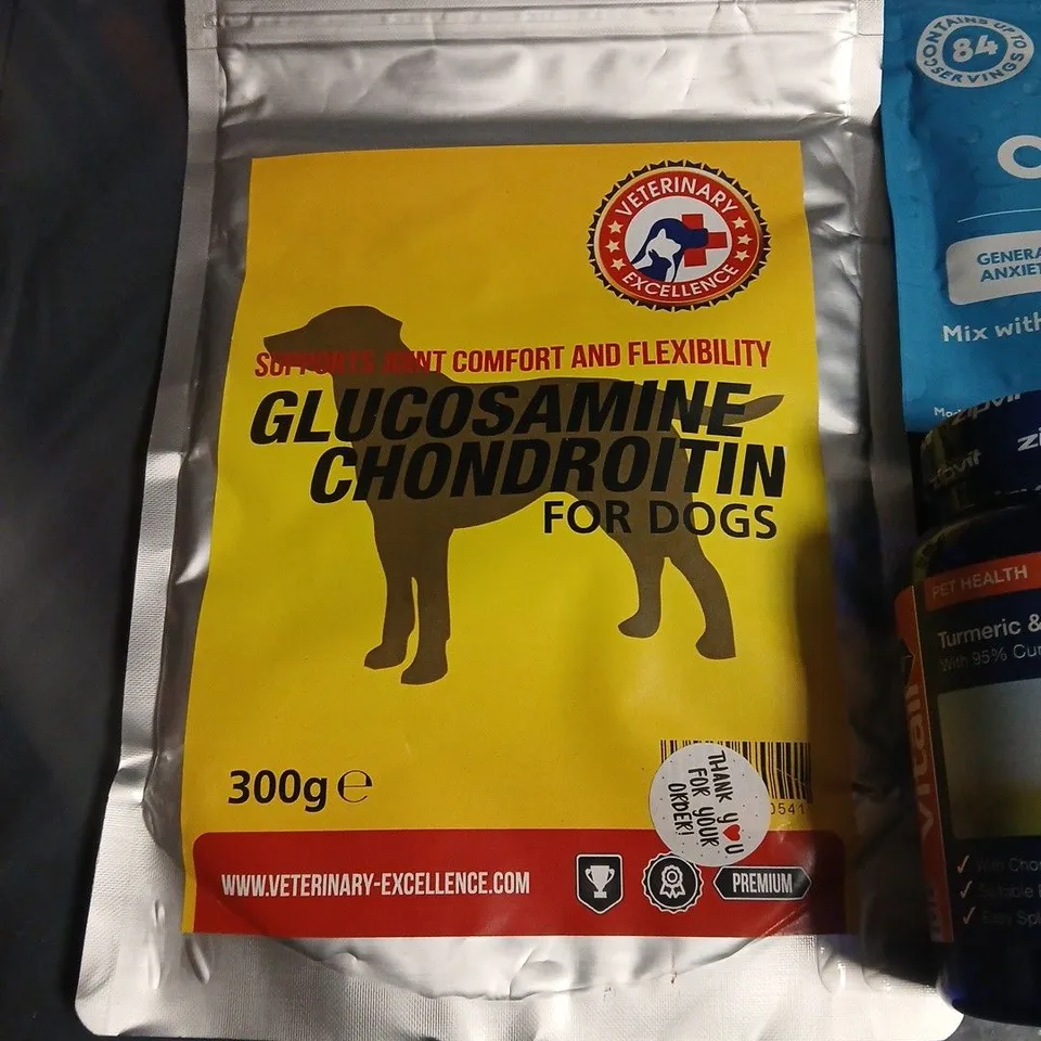 LOT OF 6 ASSORTED DOG CARE ITEMS TO INCLUDE DENTAL POWDER, LIQUID SUPPLEMENT AND TURKEY TAIL