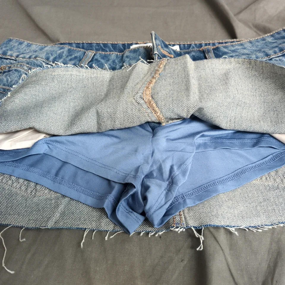 GARAGE DENIM LADIES DENIM SKORT SIZE M