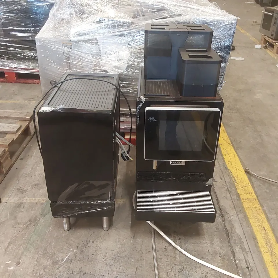 FRANKE A600 COMMERCIAL COFFEE MACHINE WITH MILK CHILLER (2 ITEMS)
