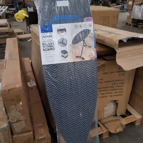 BOXED ADDIS DELUXE IRONING BOARD
