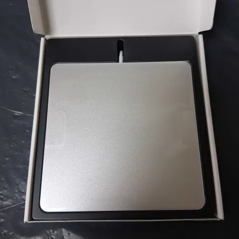 BOXED APPLE USB SUPER DRIVE MD564ZM/A