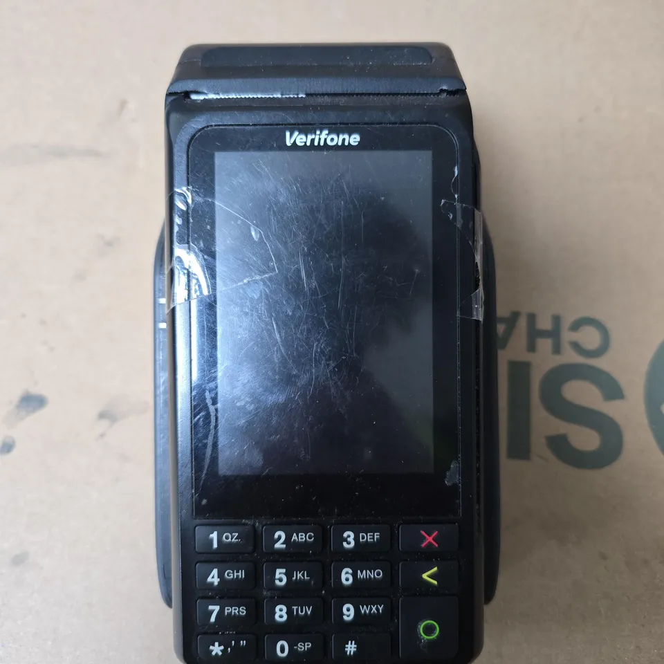 VERIFONE V240M HANDHELD PAYMENT TERMINAL WITH CHARGING CRADLE 