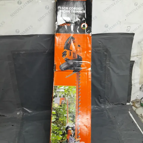 BLACK+DECKER 55CM CORDED HEDGE TRIMMER 