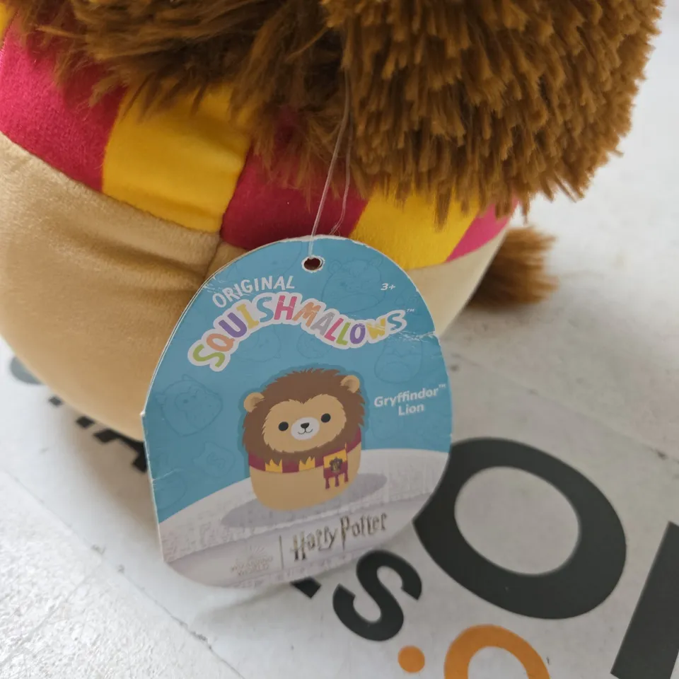 SQUISHMALLOWS GRYFFINDOR LION PLUSH TOY – HARRY POTTER LICENSED
