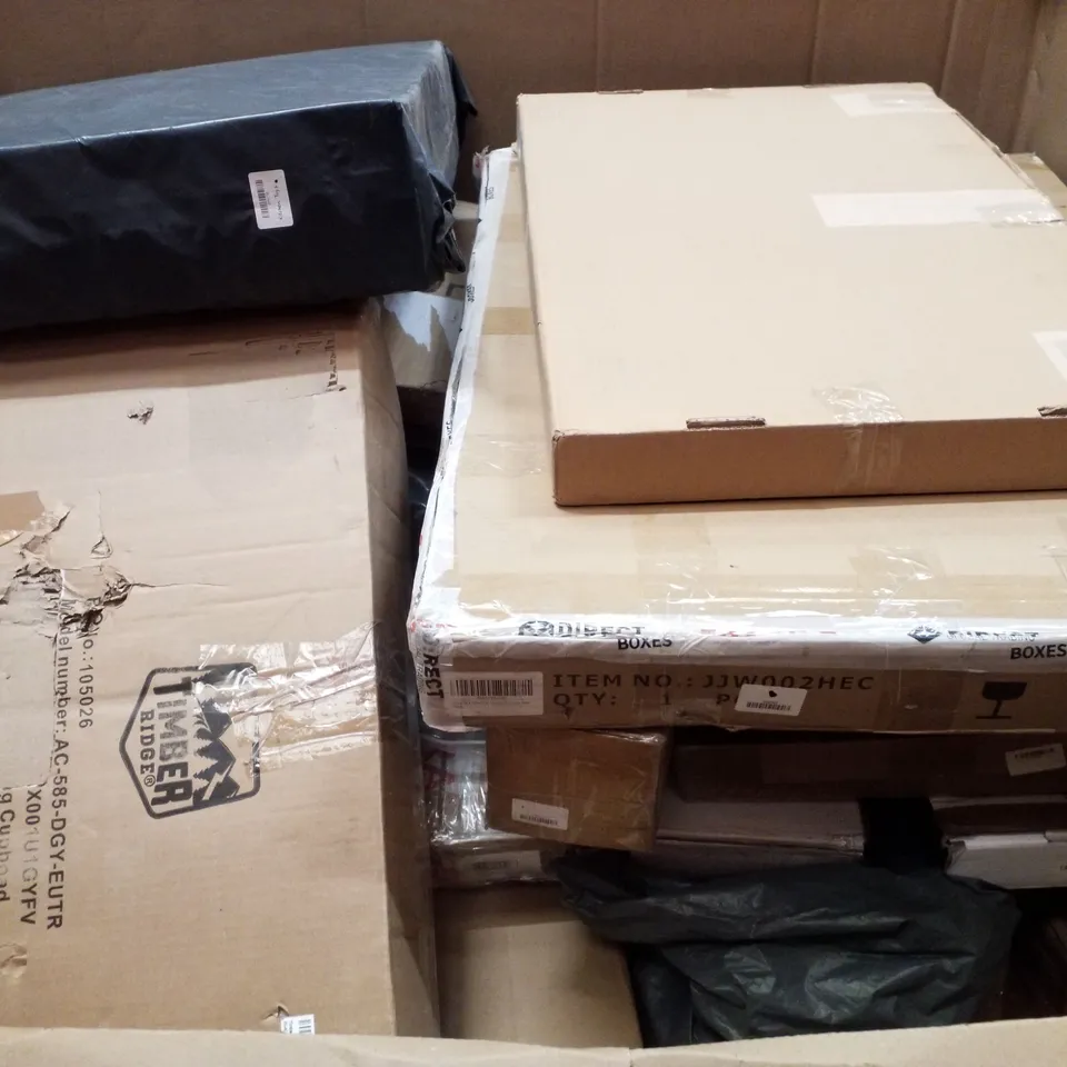 PALLET CONTAINING ASSORTED PRODUCTS INCLUDING CLOTHES DRYING RACK, PIZZA STONE, EXTENDABLE WALL MOUNT, PETS PORTABLE COLLAPSIBLE SOFT CRATE & OFFICE STOOL