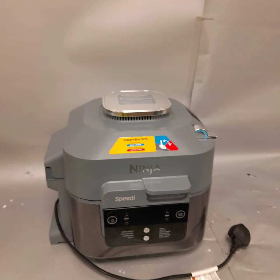 BOXED NINJA SPEEDI 10-IN-1 5.7L RAPID-COOKER & AIR FRYER ON400UK